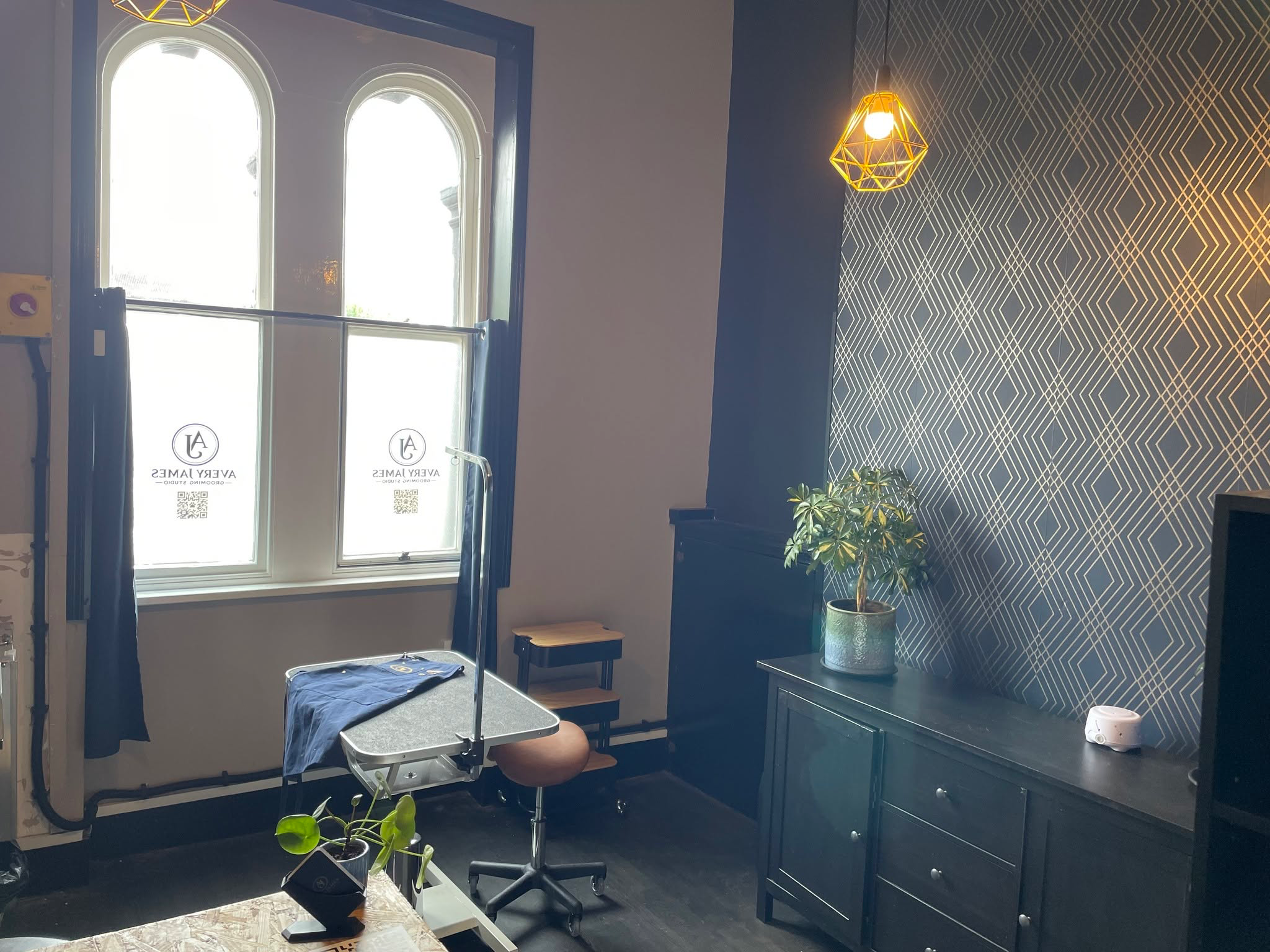 Avery James Grooming Studio interior